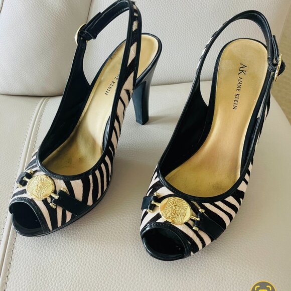 Anne Klein heels - Picture 1 of 2